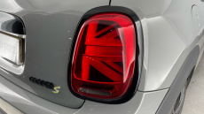 MINI Hatchback 135kW Cooper S Level 2 33kWh 3dr Auto Electric Hatchback